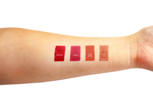 Load image into Gallery viewer, Velvet Matte Liquid Lipstickn

